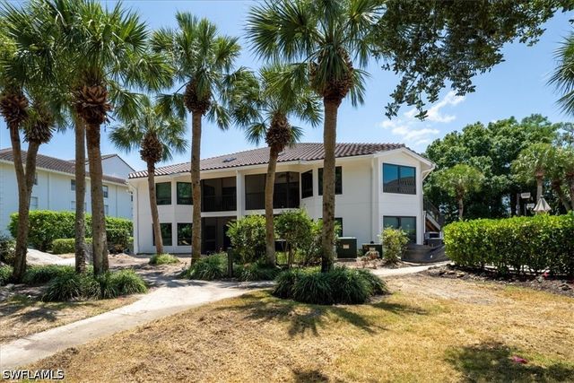 792 Eagle Creek DR 101, Naples, FL 34113