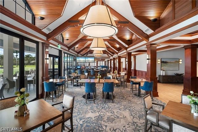 792 Eagle Creek DR 101, Naples, FL 34113