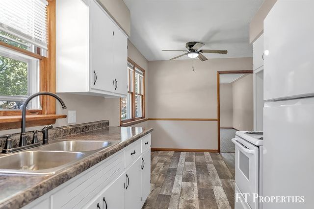 7695 Thomas Avenue, Jenison, MI 49428