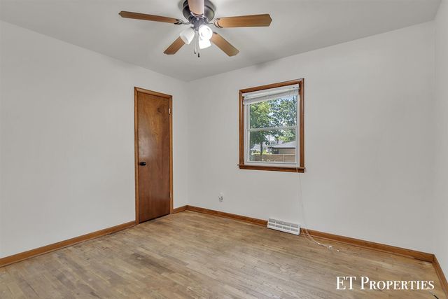 7695 Thomas Avenue, Jenison, MI 49428