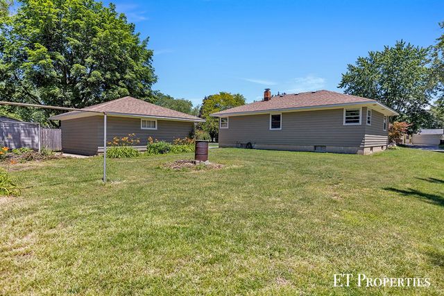 7695 Thomas Avenue, Jenison, MI 49428