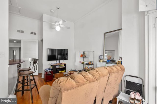 809 CAROLINE ST, Fredericksburg, VA 22401