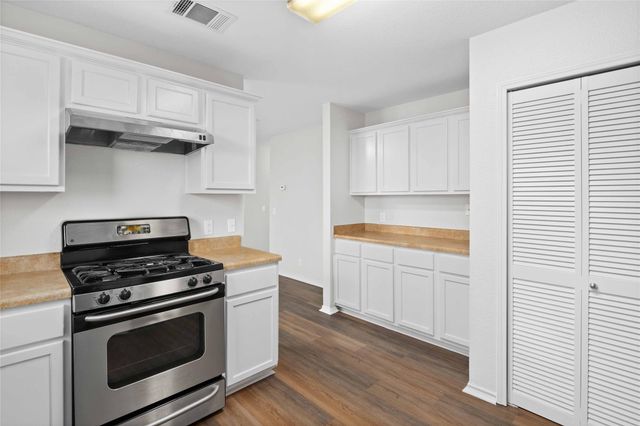 112 Ames CV, Kyle, TX 78640