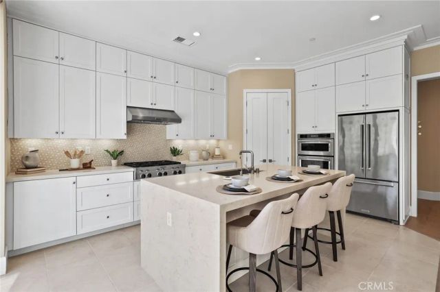 144 Bellini, Irvine, CA 92602