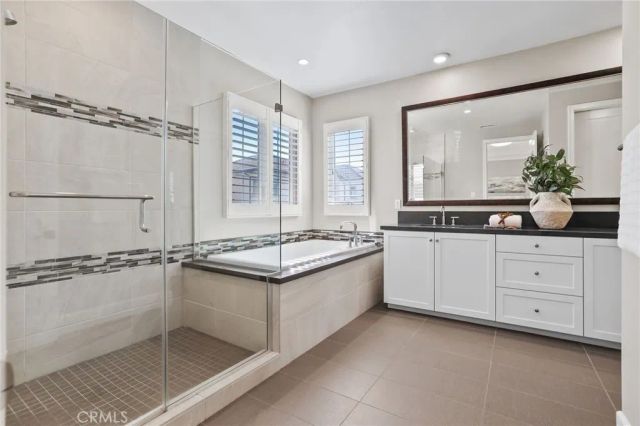 144 Bellini, Irvine, CA 92602