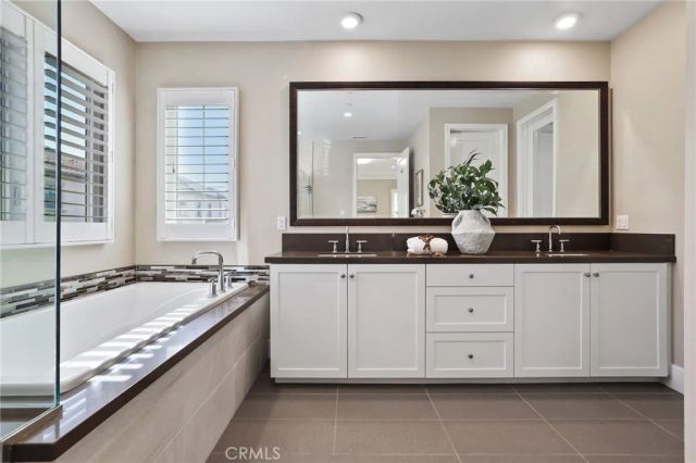 144 Bellini, Irvine, CA 92602