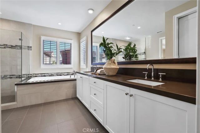 144 Bellini, Irvine, CA 92602
