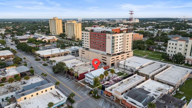814 E New Haven Avenue, Melbourne, FL 32901