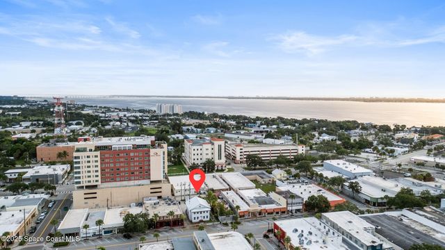 814 E New Haven Avenue, Melbourne, FL 32901