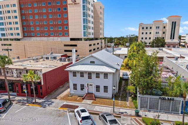 814 E New Haven Avenue, Melbourne, FL 32901