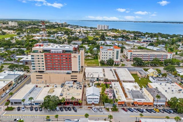 814 E New Haven Avenue, Melbourne, FL 32901