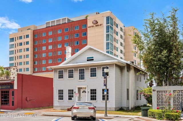 814 E New Haven Avenue, Melbourne, FL 32901