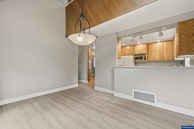 3696 Spring St S, Salem, OR 97302