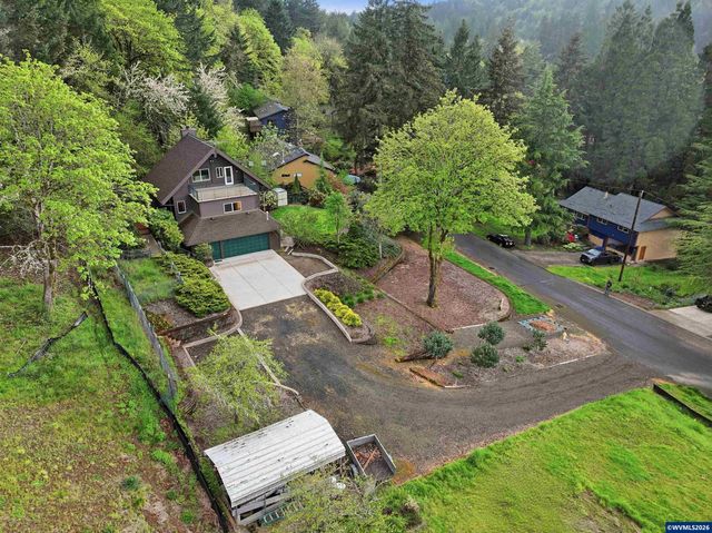 3696 Spring St S, Salem, OR 97302