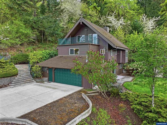 3696 Spring St S, Salem, OR 97302