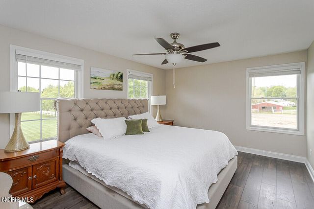 12560 Neapolis Waterville Road, Whitehouse, OH 43571