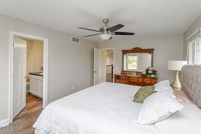 12560 Neapolis Waterville Road, Whitehouse, OH 43571