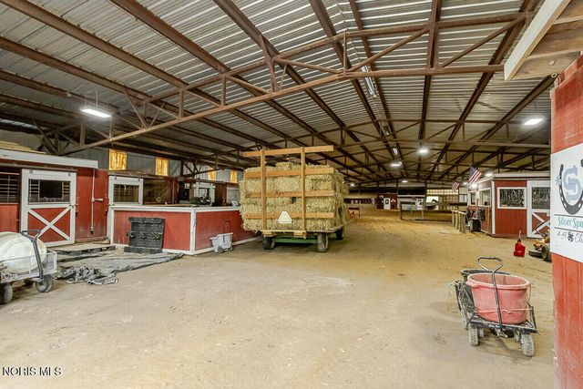 12560 Neapolis Waterville Road, Whitehouse, OH 43571