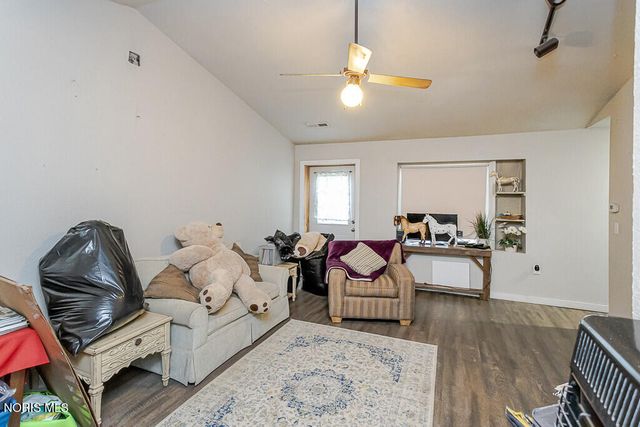 12560 Neapolis Waterville Road, Whitehouse, OH 43571