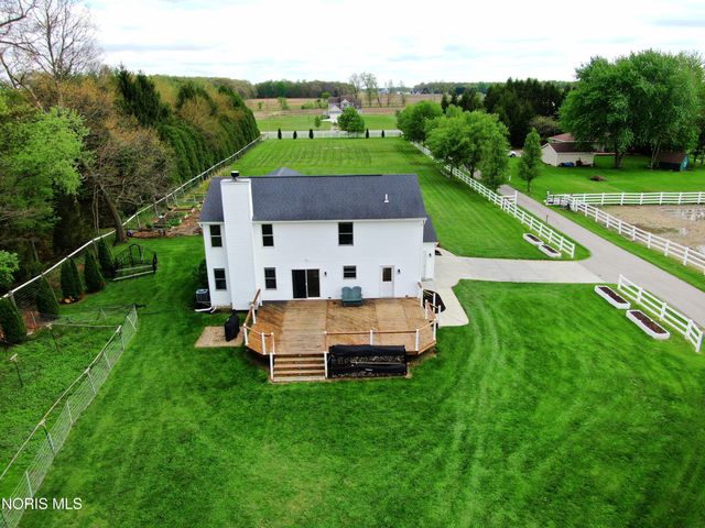 12560 Neapolis Waterville Road, Whitehouse, OH 43571