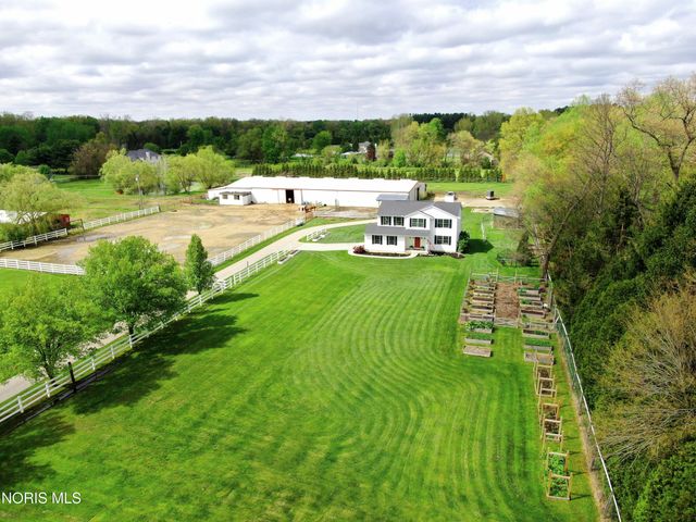 12560 Neapolis Waterville Road, Whitehouse, OH 43571