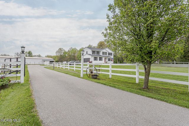 12560 Neapolis Waterville Road, Whitehouse, OH 43571