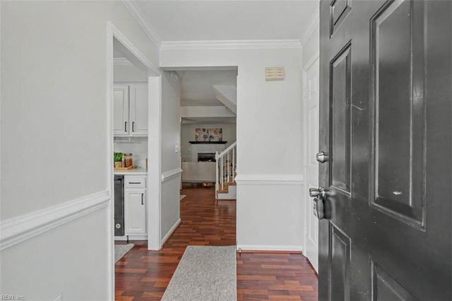 2423 Rennie DR, Virginia Beach, VA 23454