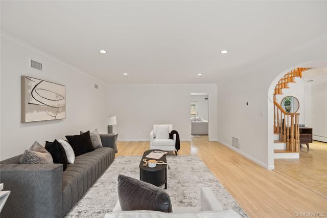 48 Woodhaven Drive, New City, NY 10956