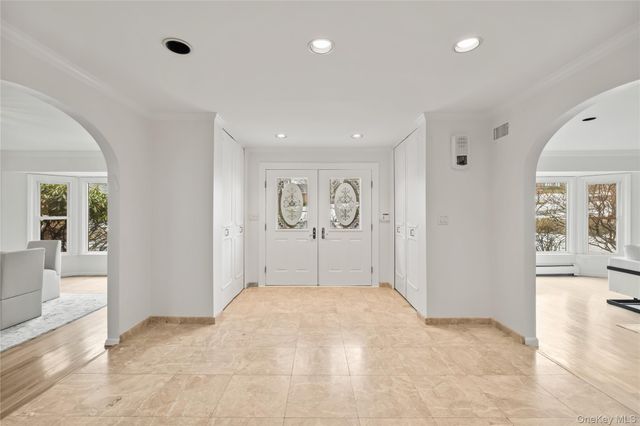 48 Woodhaven Drive, New City, NY 10956