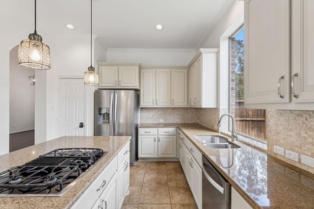 8210 Thunder Ridge Way, Missouri City, TX 77459