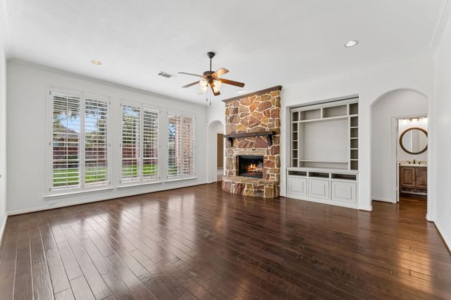 8210 Thunder Ridge Way, Missouri City, TX 77459