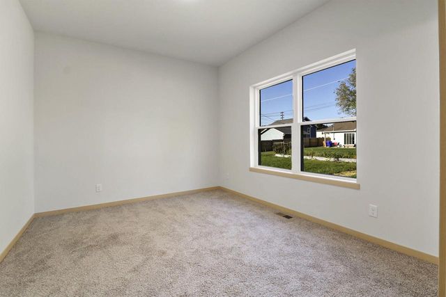 4817 37th AVENUE, Kenosha, WI 53144