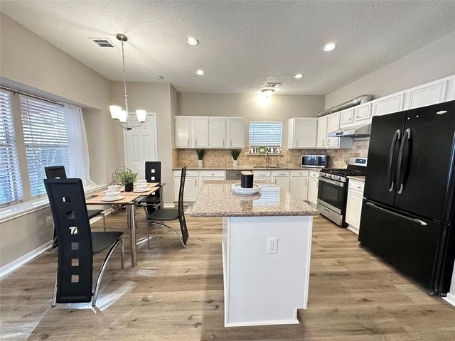 1502 Sheffield Drive, Missouri City, TX 77459