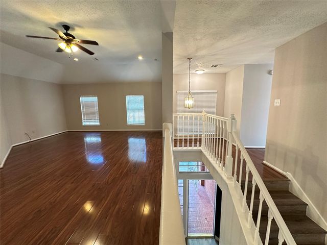 1502 Sheffield Drive, Missouri City, TX 77459