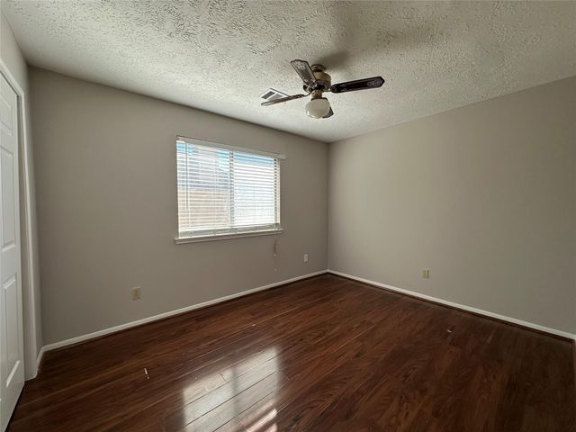 1502 Sheffield Drive, Missouri City, TX 77459