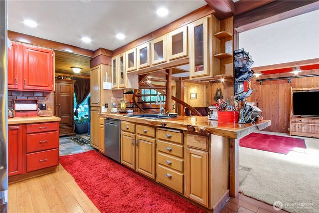 8904 Dolly Madison Court SW, Lakewood, WA 98498