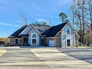 202 55th Ave, Gruetli Laager, TN 37339