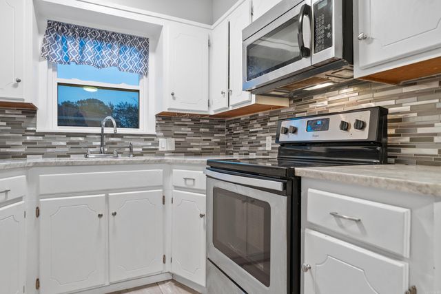 107 Andover Street, Hot Springs, AR 71913