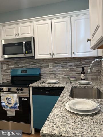 2033 N FUTON AVE, Baltimore, MD 21217