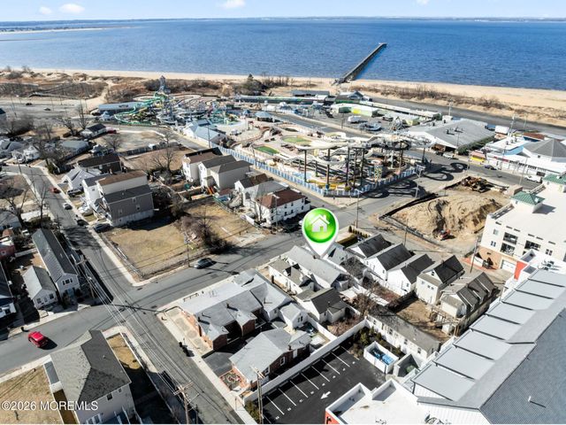 20 Highland Avenue, Keansburg, NJ 07734