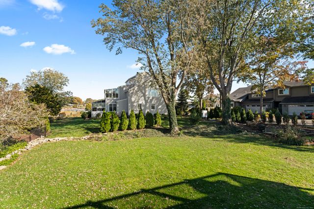 21 Harbor Street, Branford, CT 06405