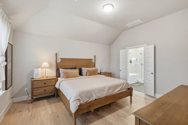 12321 Iveson Drive, Fort Worth, TX 76052