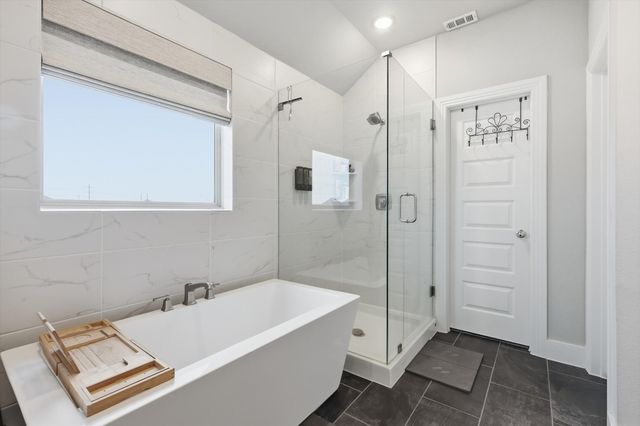 12321 Iveson Drive, Fort Worth, TX 76052