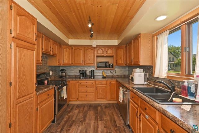 2623 N 22nd St, Superior, WI 54880