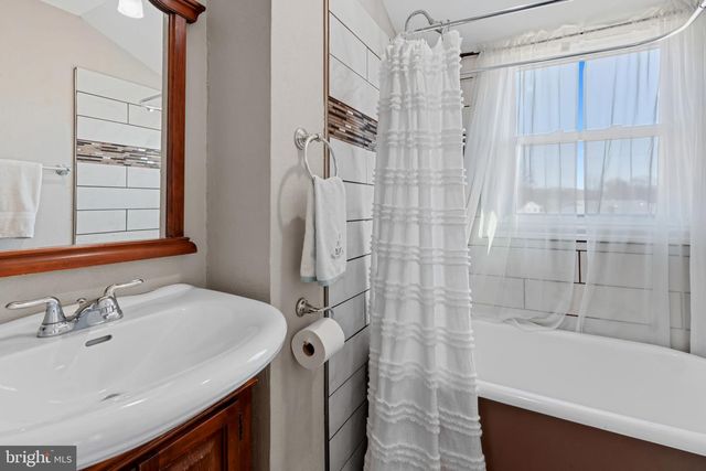 2409 WOODRIDGE RD, Baltimore, MD 21219