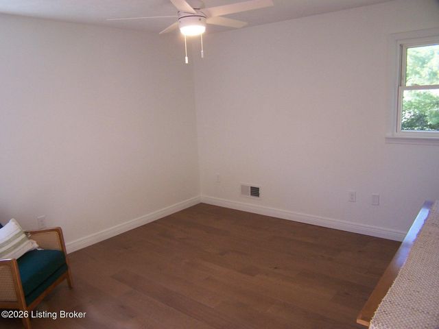136 Goodloe Ave, Bloomfield, KY 40008