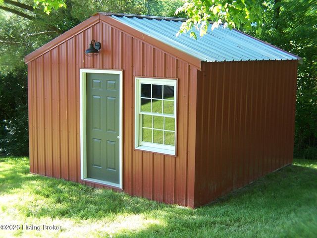 136 Goodloe Ave, Bloomfield, KY 40008