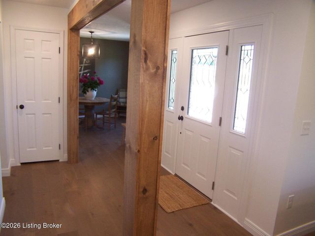 136 Goodloe Ave, Bloomfield, KY 40008