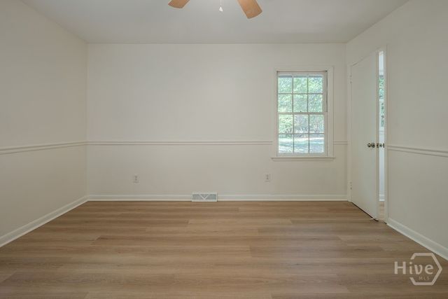 765 Glenn Carrie Road, Hull, GA 30646