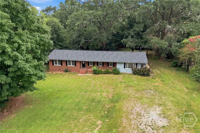 765 Glenn Carrie Road, Hull, GA 30646